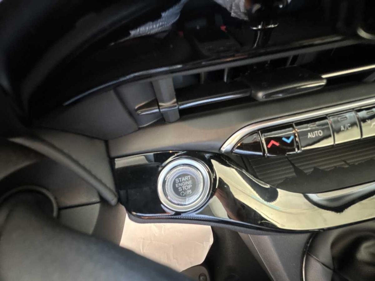fiat-500-2026-hibrido-a-gasolina-999cc