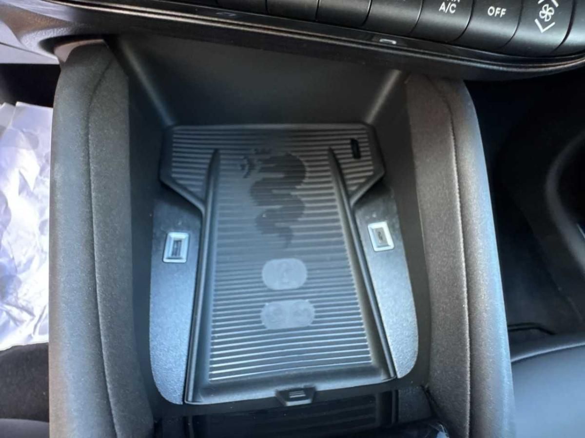 alfa-romeo-junior-2026-hibrido-a-gasolina-1199cc