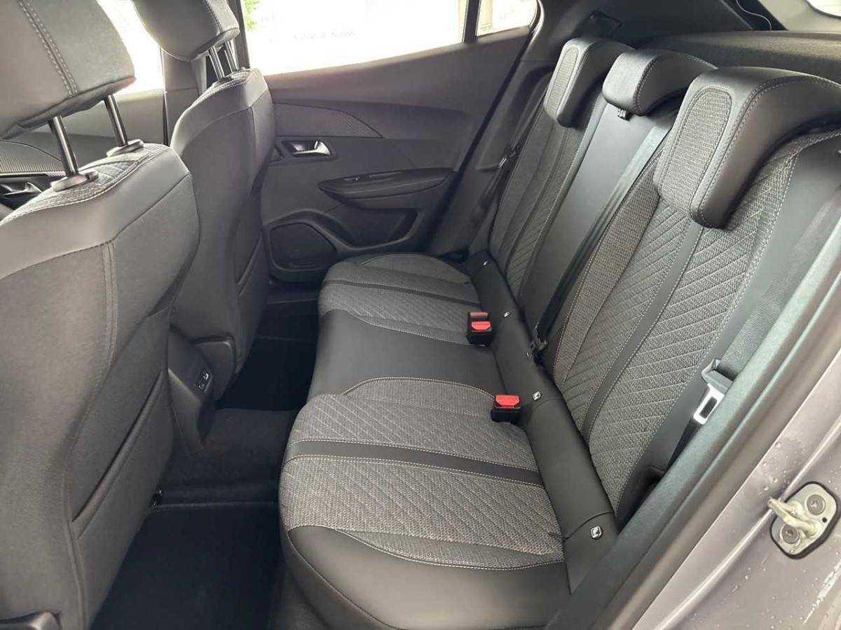 peugeot-2008-2026-gasolina-1199cc