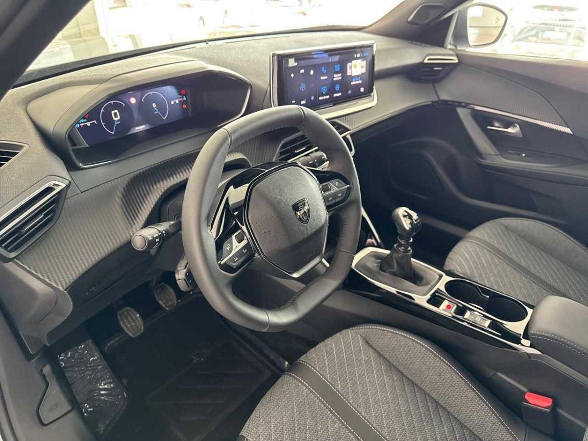 peugeot-2008-2026-gasolina-1199cc