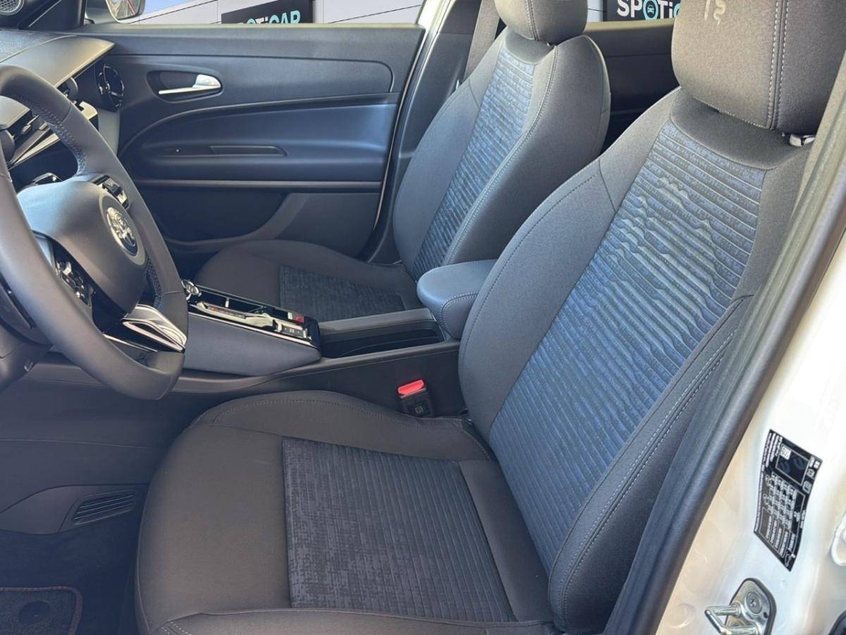 alfa-romeo-junior-2026-hibrido-a-gasolina-1199cc