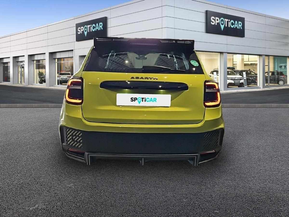 abarth-695-2025-eletrico-0cc