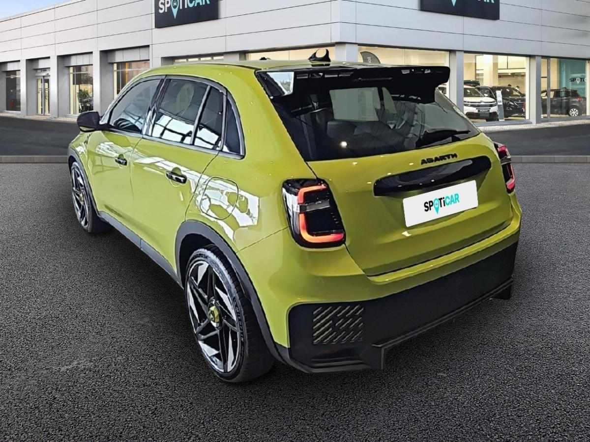 abarth-695-2025-eletrico-0cc