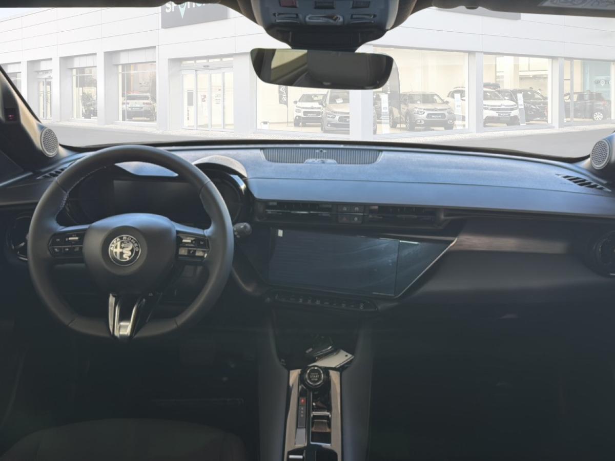 alfa-romeo-junior-2026-hibrido-a-gasolina-1199cc