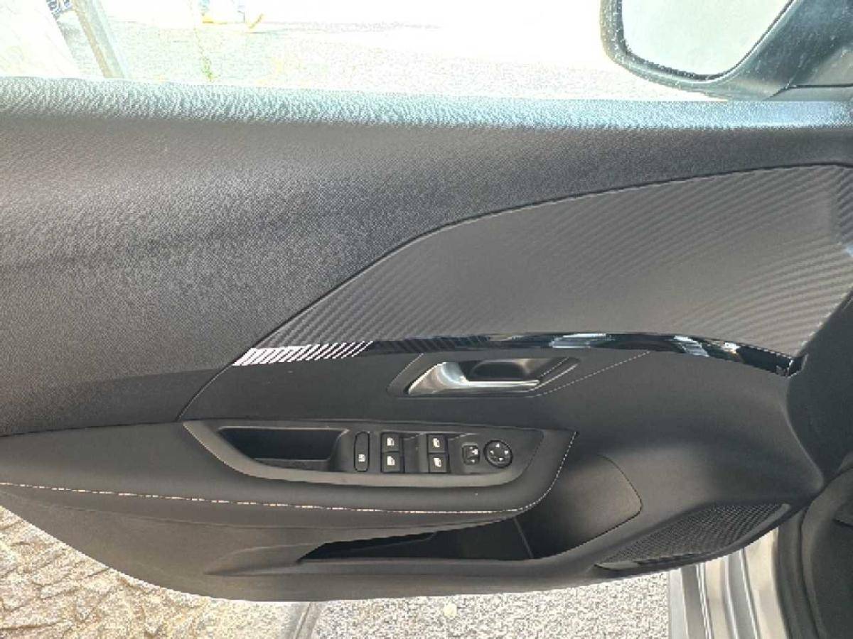 peugeot-208-2026-hibrido-a-gasolina-1199cc