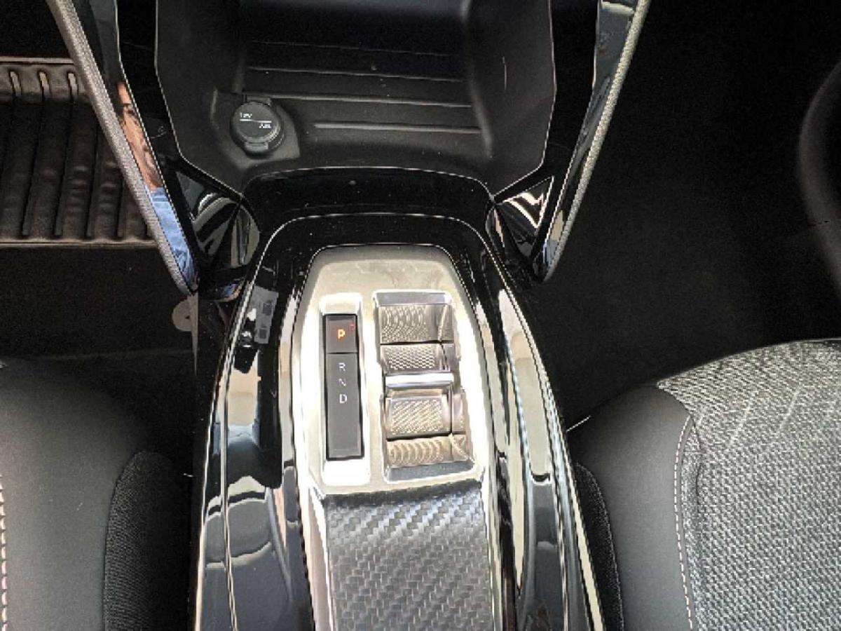 peugeot-208-2026-hibrido-a-gasolina-1199cc
