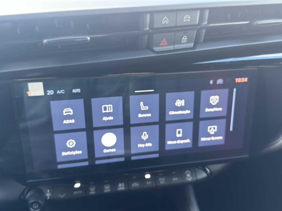 alfa-romeo-junior-2026-hibrido-a-gasolina-1199cc