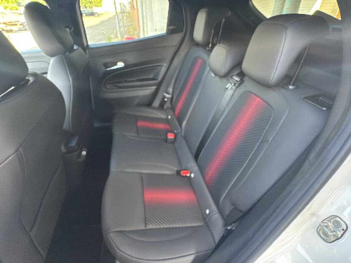 alfa-romeo-junior-2026-hibrido-a-gasolina-1199cc