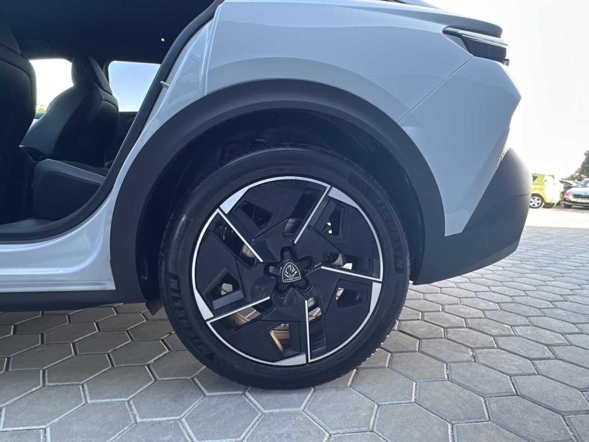 peugeot-408-2025-eletrico-0cc