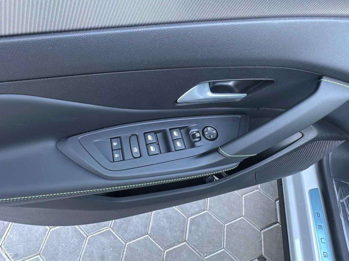 peugeot-408-2025-eletrico-0cc