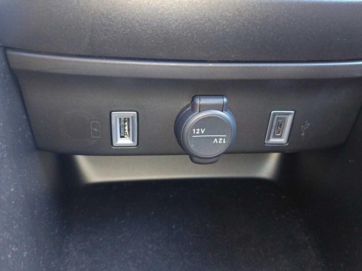 fiat-600-2025-hibrido-a-gasolina-1199cc
