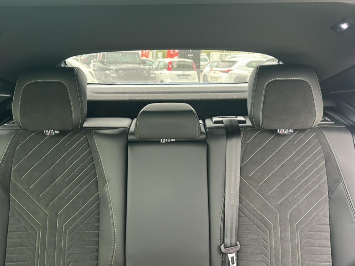 peugeot-e-3008-2026-eletrico-0cc