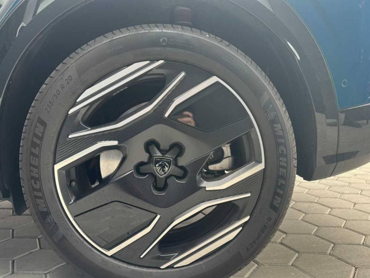 peugeot-e-3008-2026-eletrico-0cc