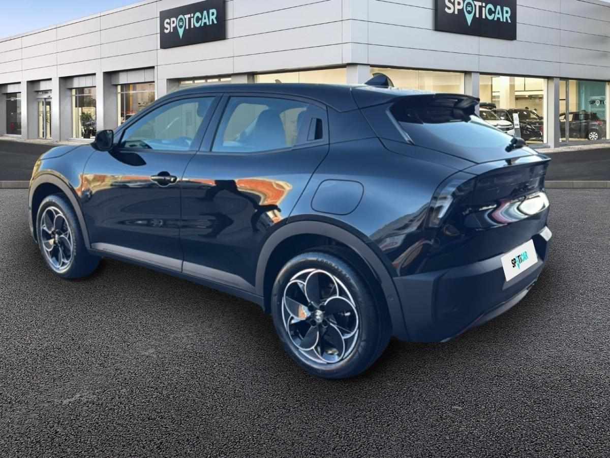 alfa-romeo-junior-2026-hibrido-a-gasolina-1199cc