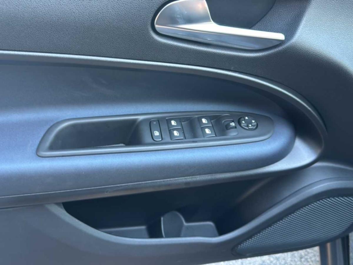 alfa-romeo-junior-2026-hibrido-a-gasolina-1199cc