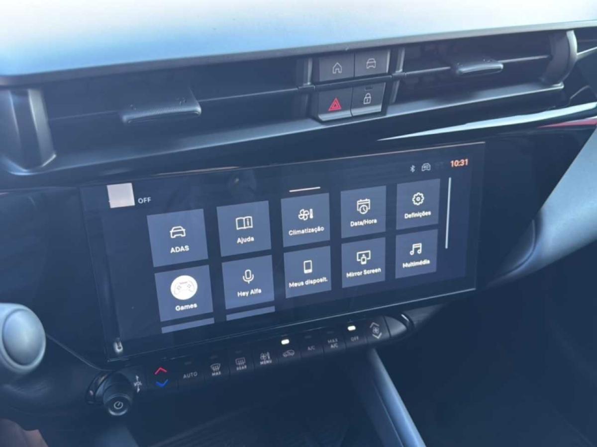 alfa-romeo-junior-2026-hibrido-a-gasolina-1199cc