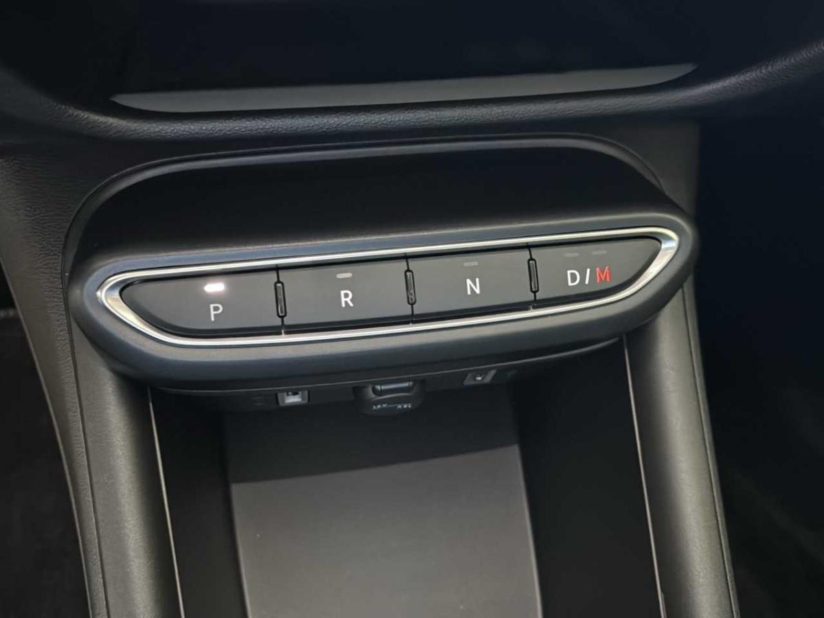 fiat-600-2025-gasolina-1199cc