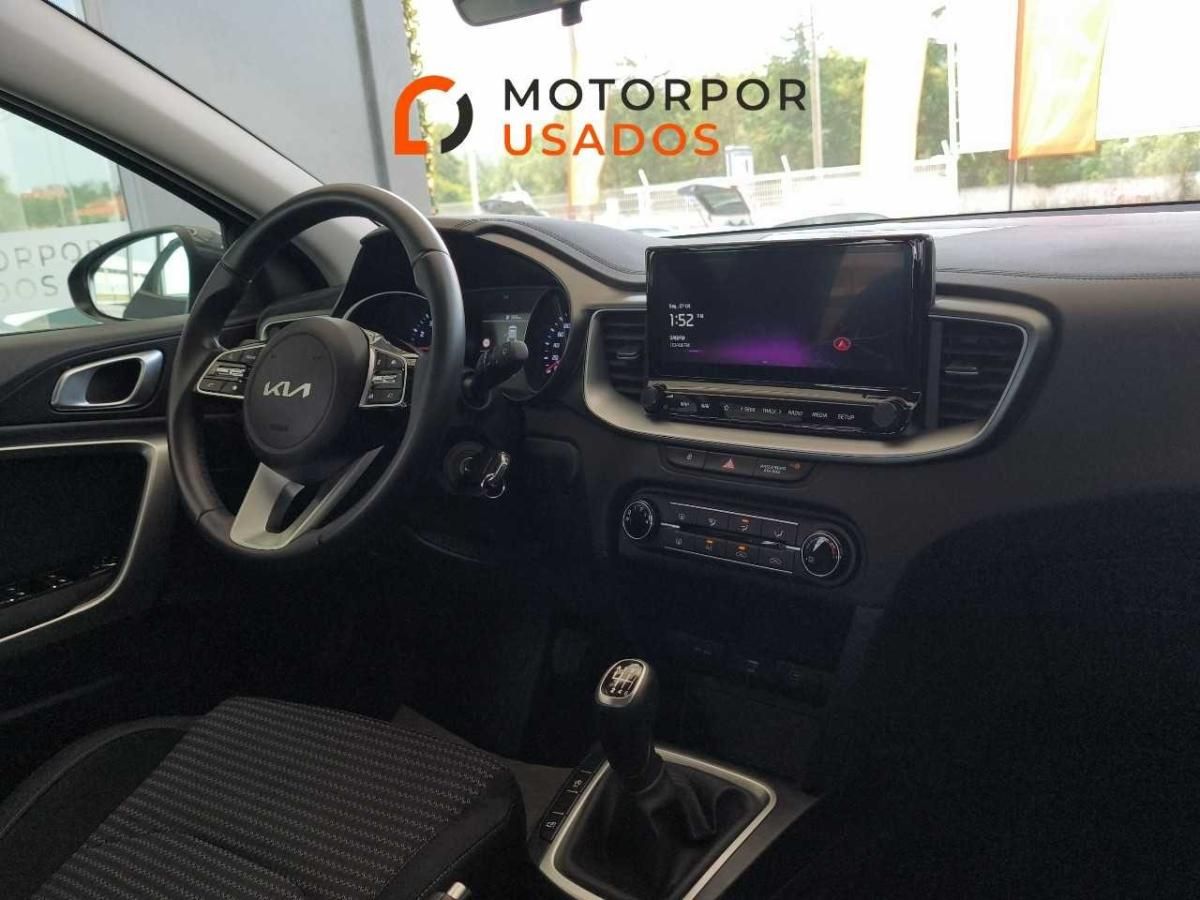 kia-xceed-2025-gasolina-998cc