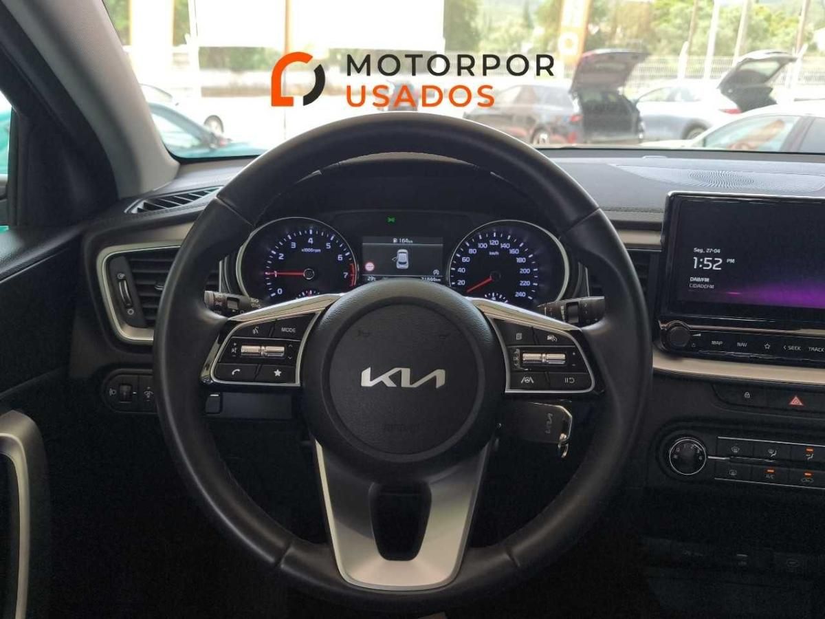 kia-xceed-2025-gasolina-998cc