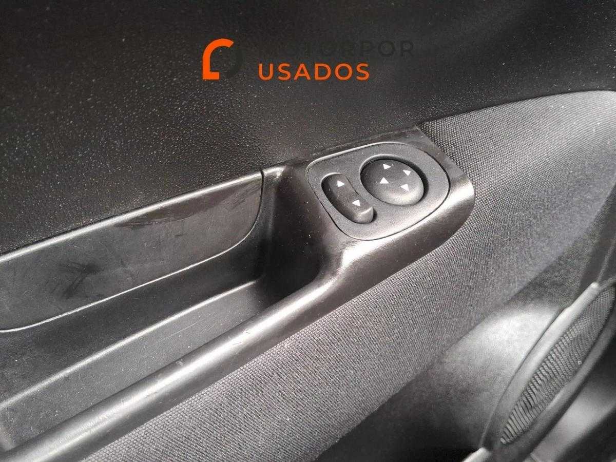 fiat-500c-2023-hibrido-999cc