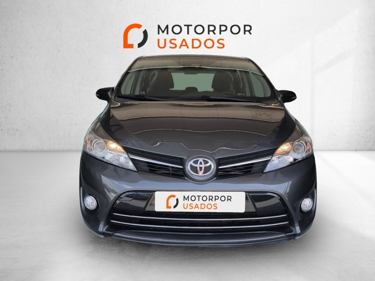toyota-verso-2018-diesel-1598cc