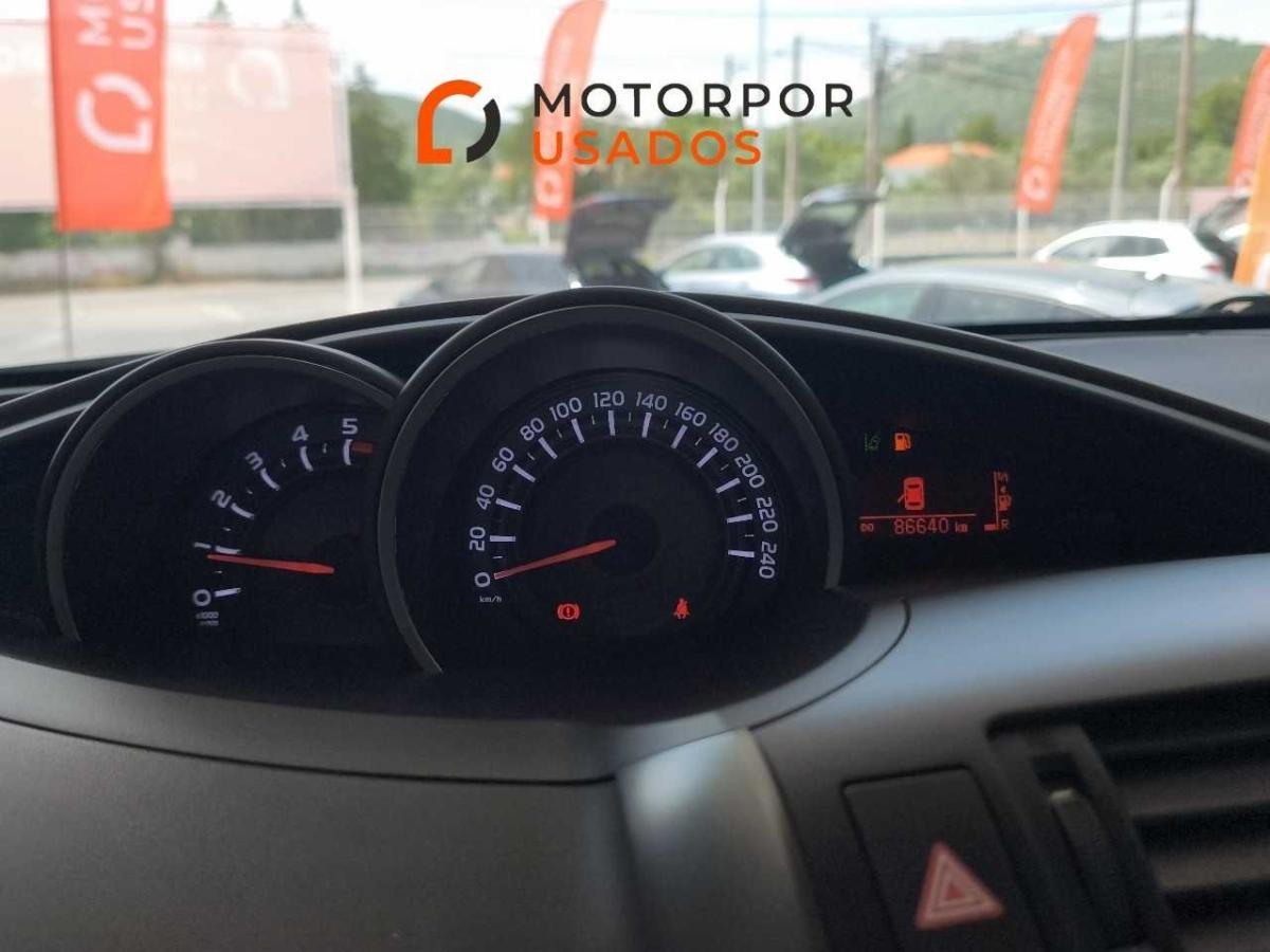 toyota-verso-2018-diesel-1598cc