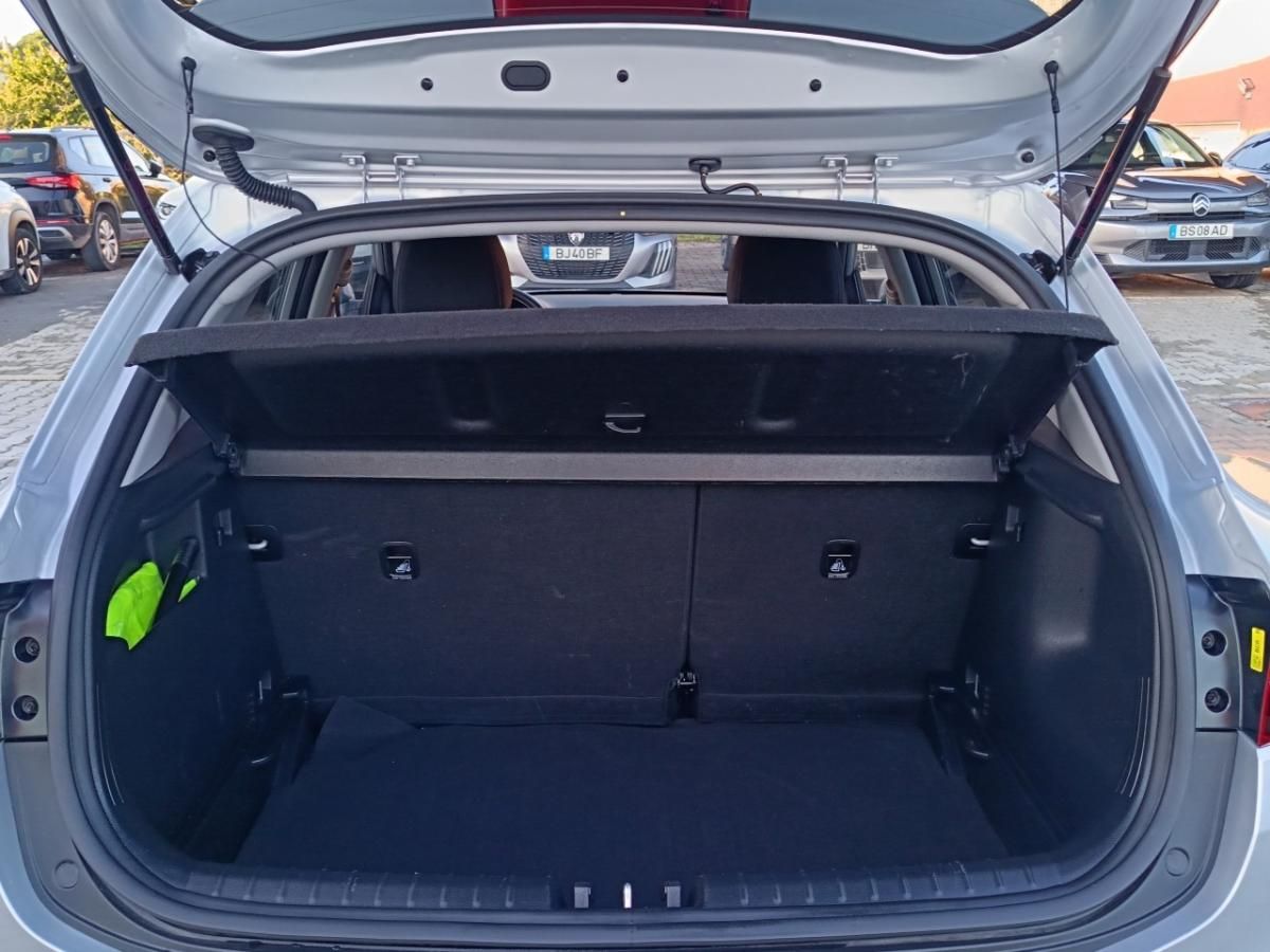 kia-stonic-2025-gasolina-1197cc