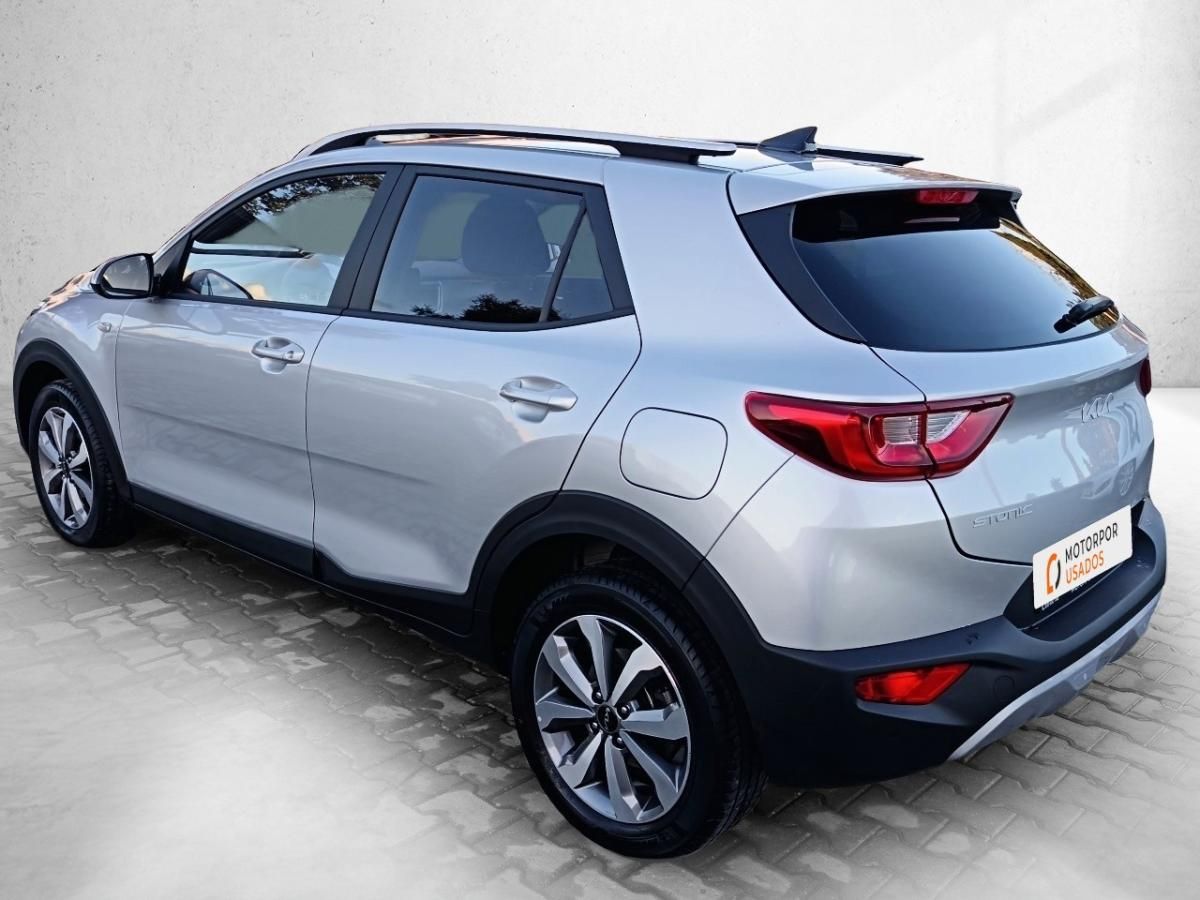 kia-stonic-2025-gasolina-1197cc