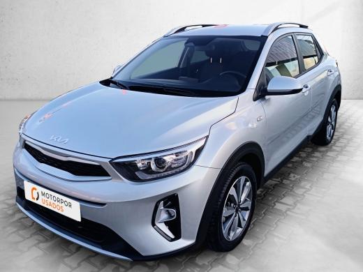 kia-stonic-2025-gasolina-1197cc