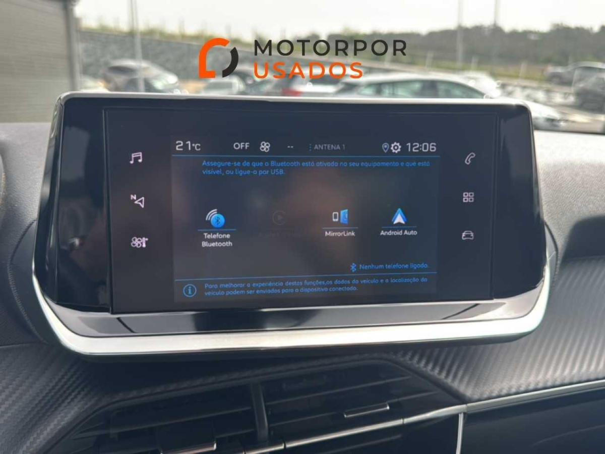 peugeot-2008-2023-gasolina-1199cc