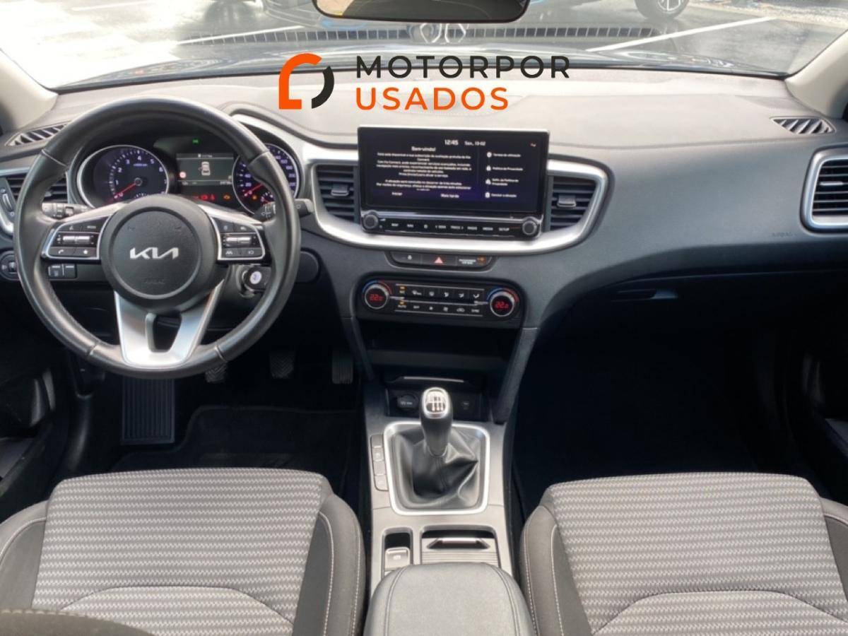 kia-xceed-2024-gasolina-998cc