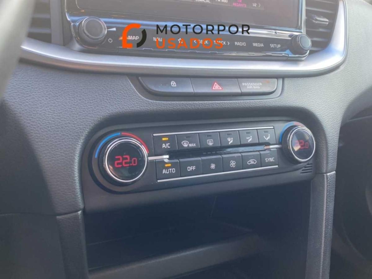 kia-xceed-2024-gasolina-998cc