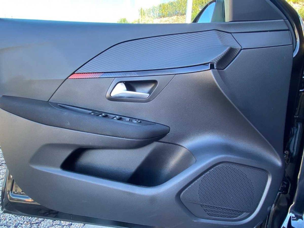 peugeot-208-2021-diesel-1499cc