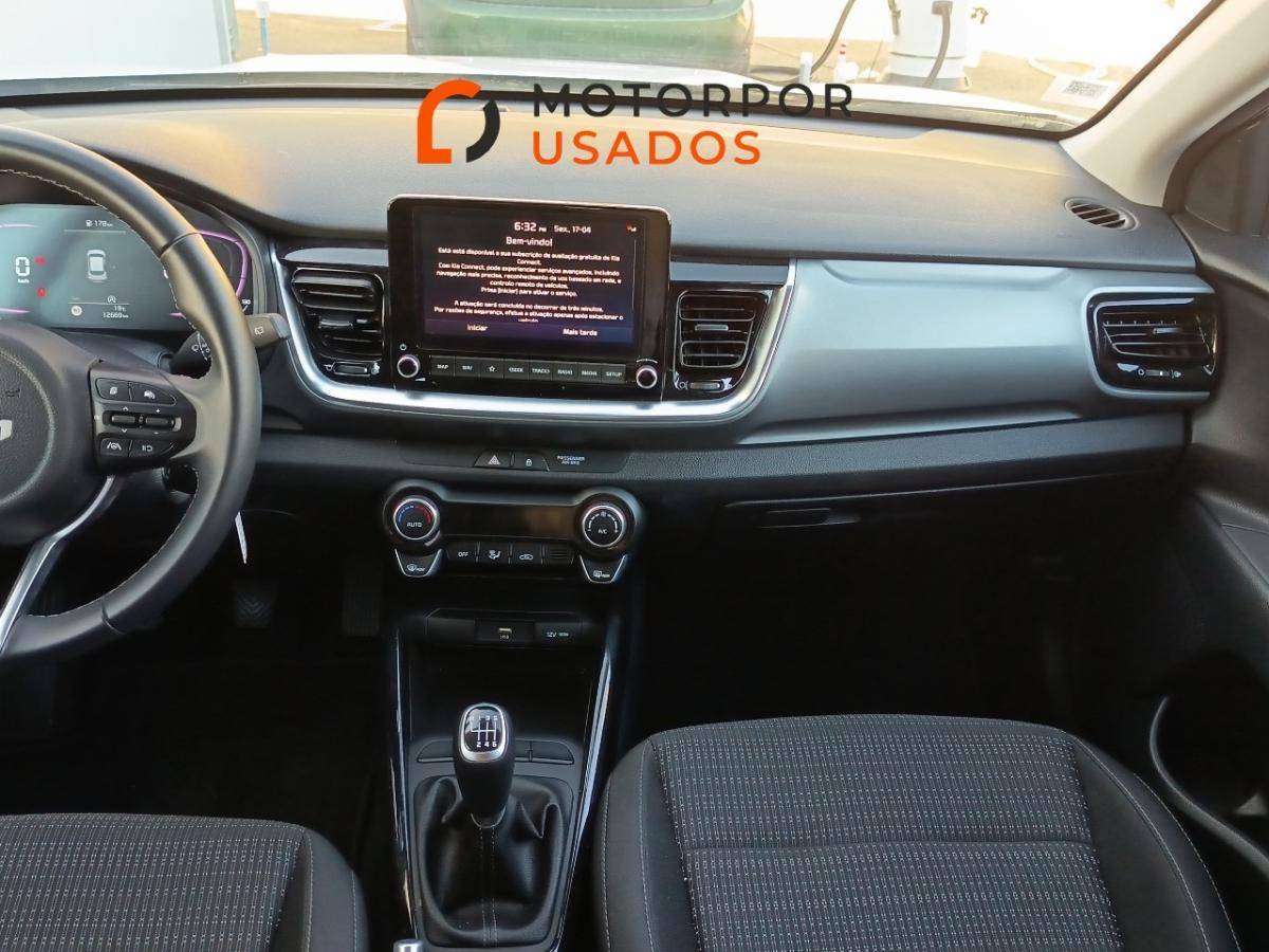 kia-stonic-2025-gasolina-998cc