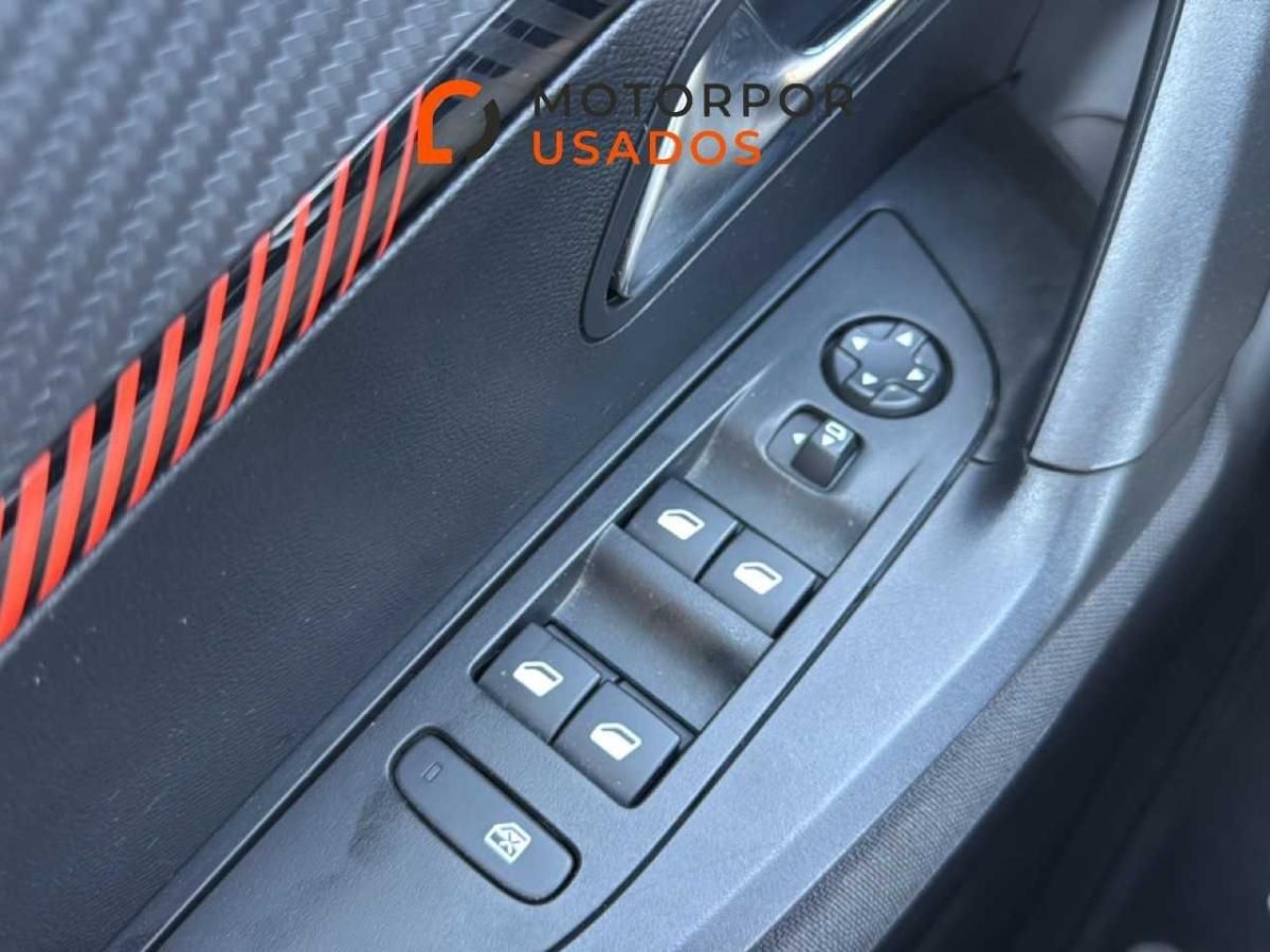 peugeot-2008-2023-gasolina-1199cc