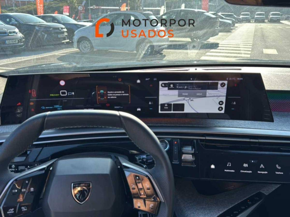 peugeot-e-3008-2025-eletrico-0cc