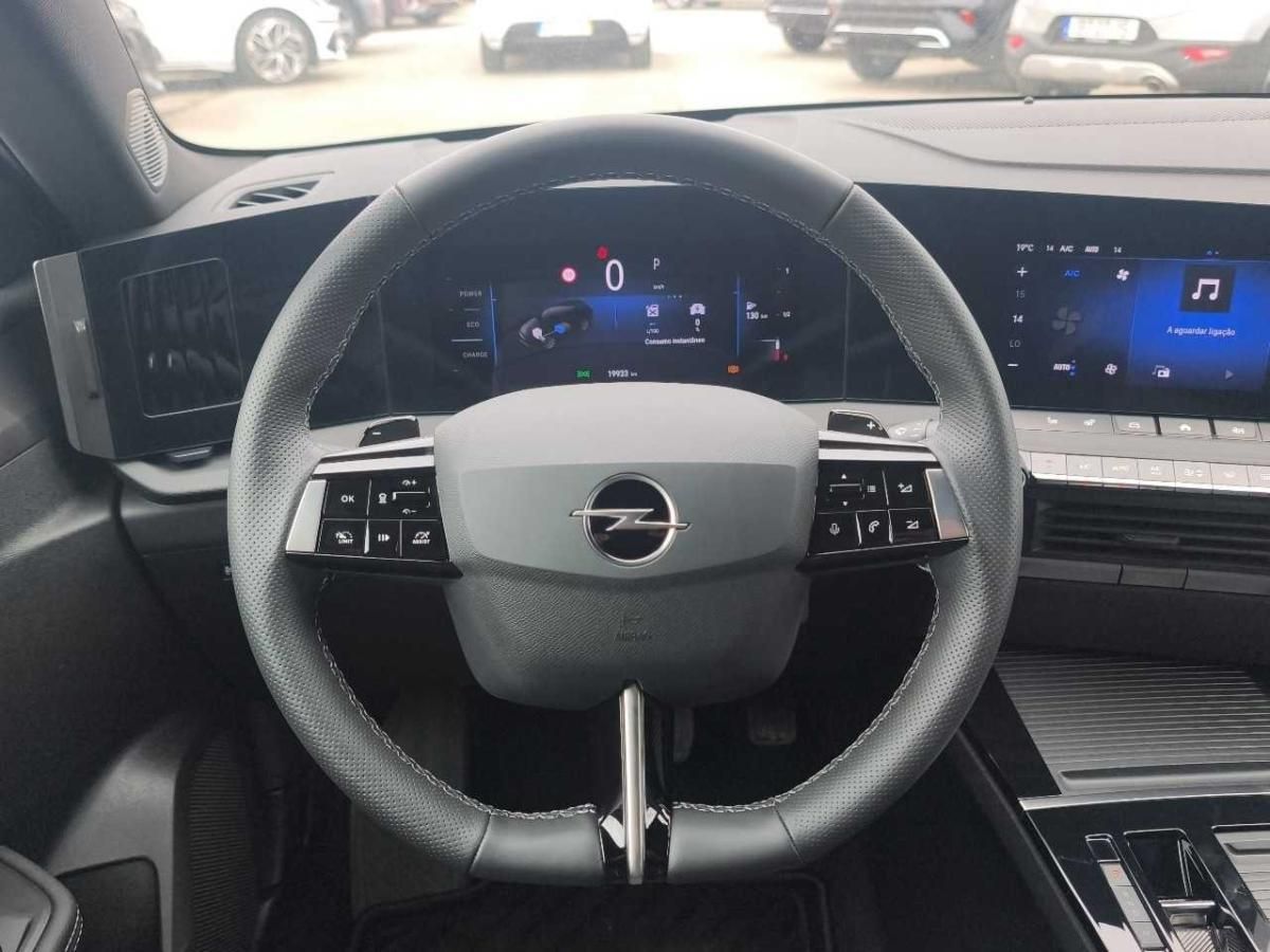 opel-astra-sport-tourer-2025-gasolina-1199cc