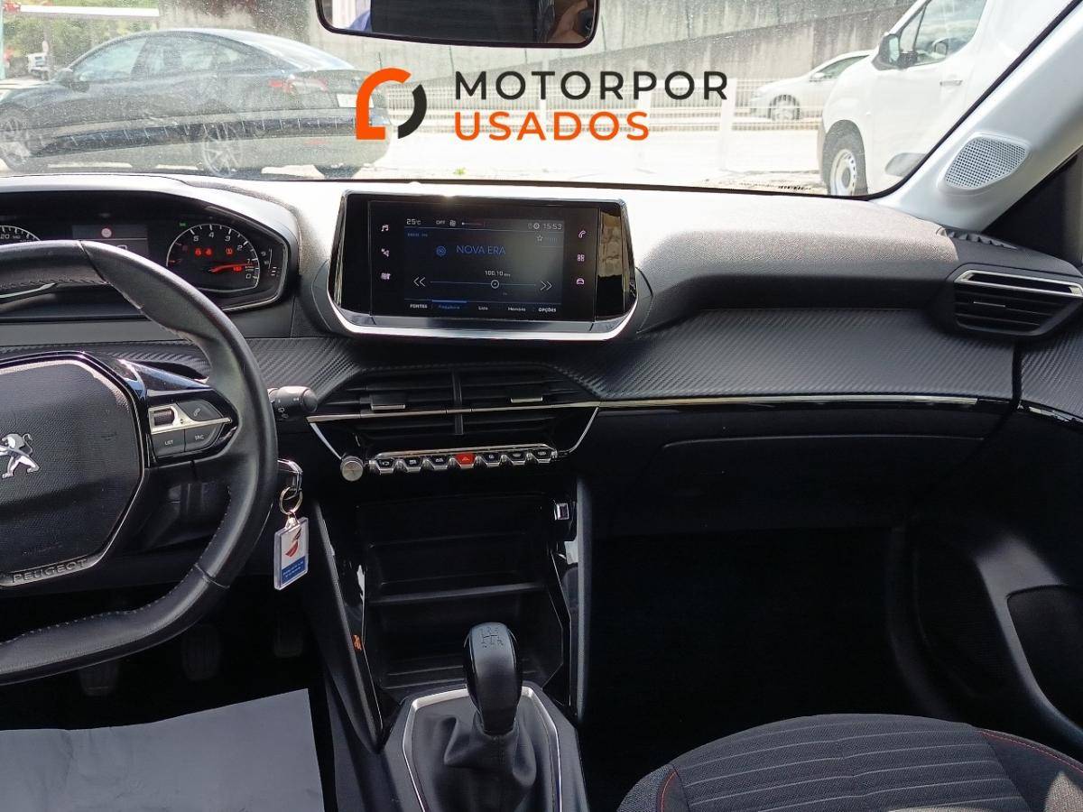 peugeot-208-2023-gasolina-1199cc