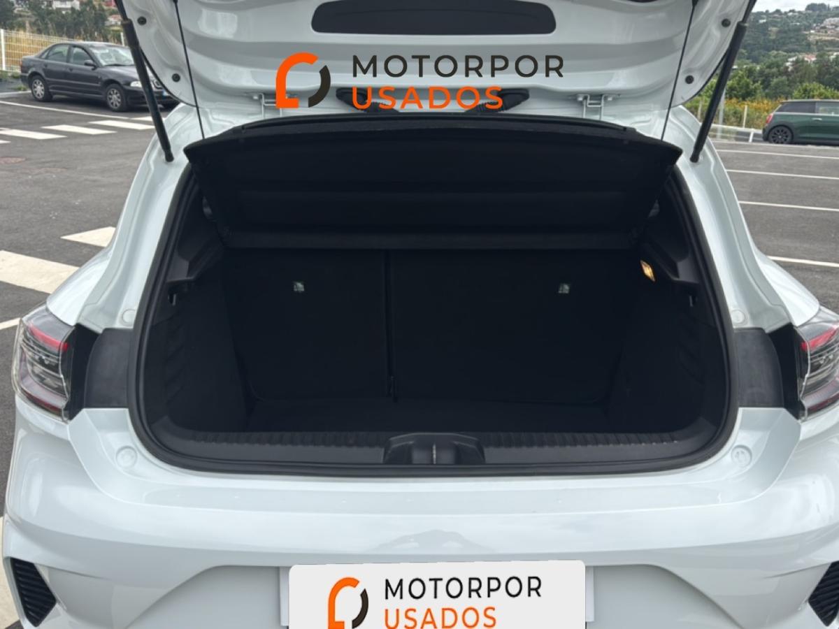 renault-clio-2024-gasolina-999cc