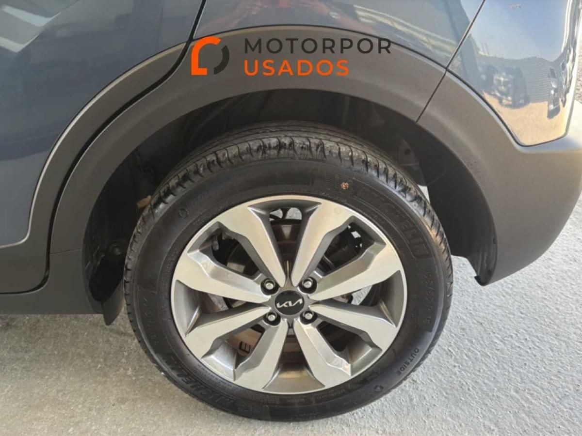 kia-stonic-2025-gasolina-1197cc