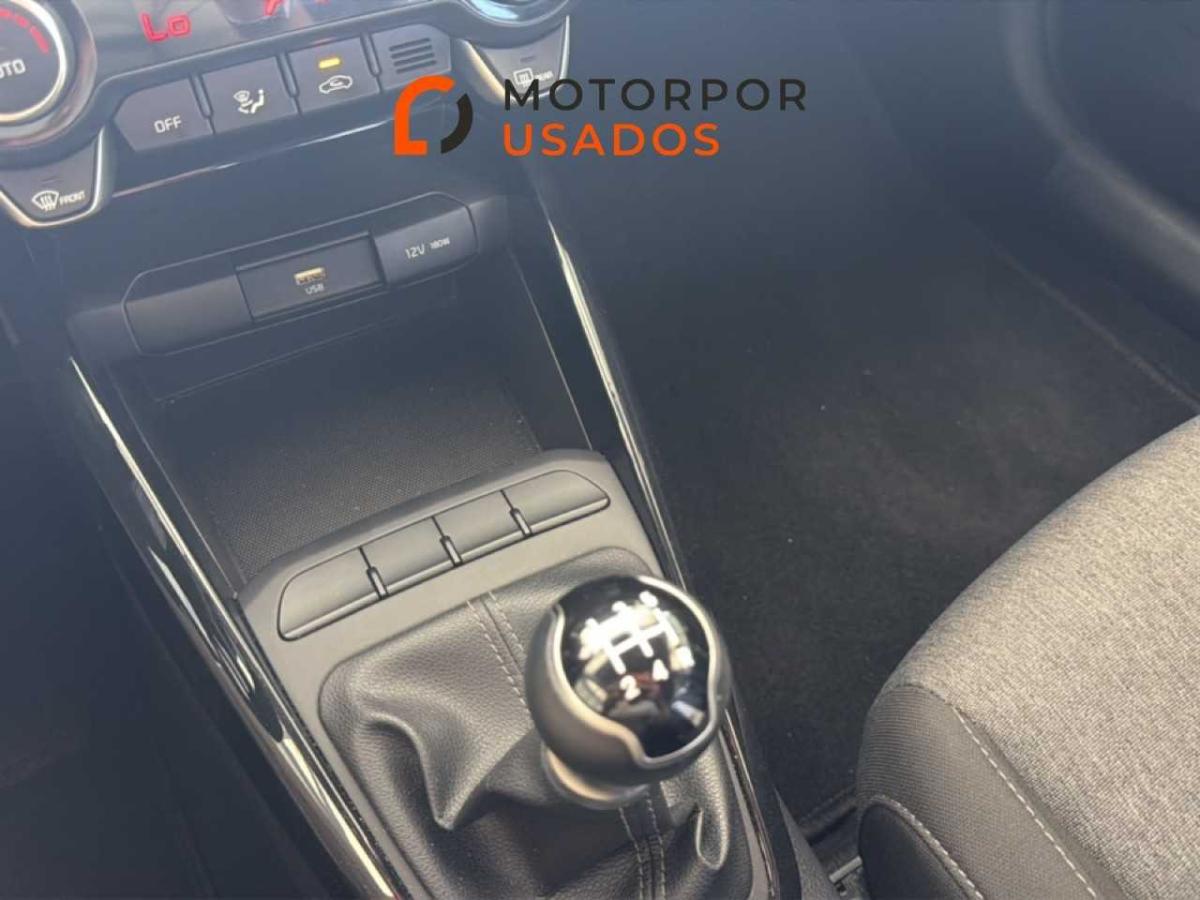 kia-stonic-2025-gasolina-1197cc