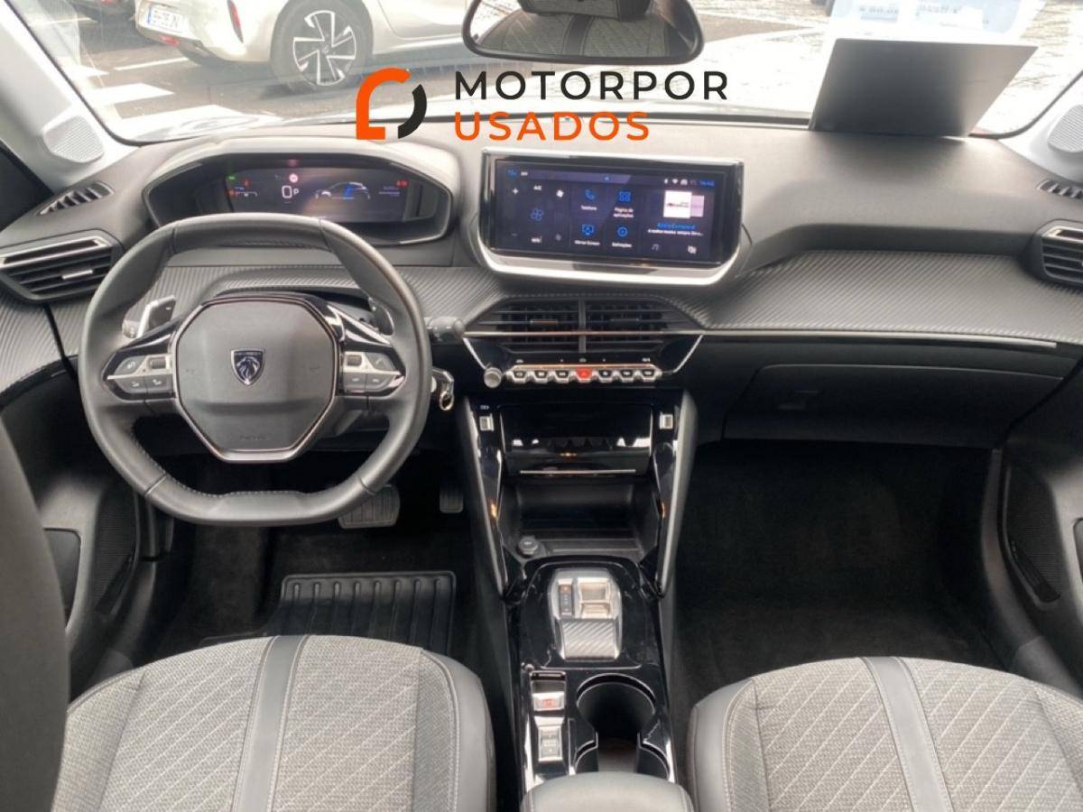 peugeot-208-2025-gasolina-1199cc