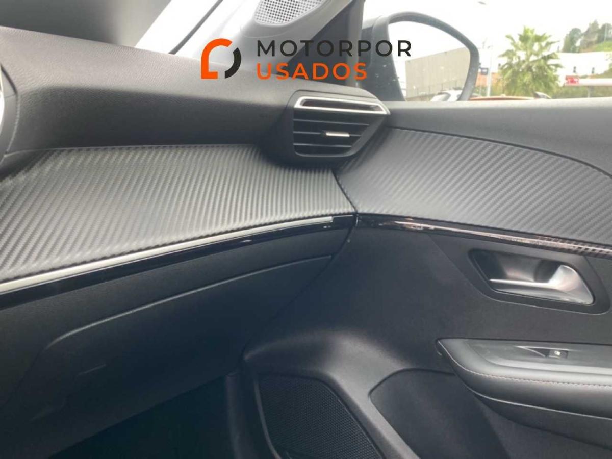 peugeot-208-2025-gasolina-1199cc