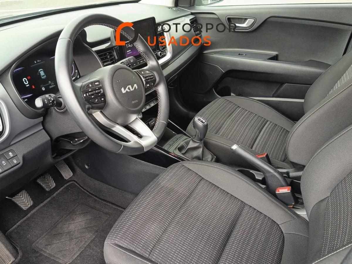 kia-stonic-2025-gasolina-998cc