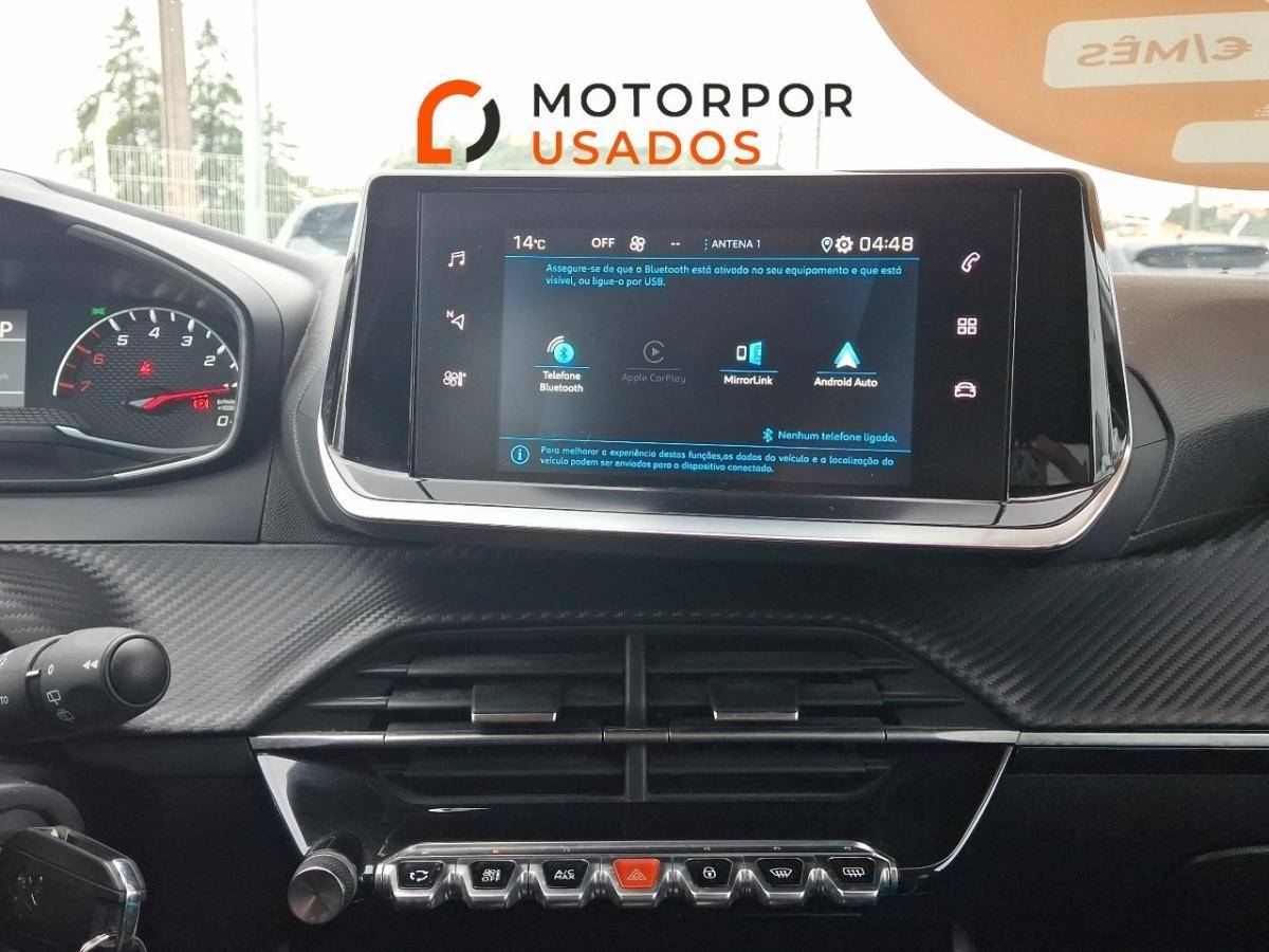 peugeot-208-2023-gasolina-1199cc