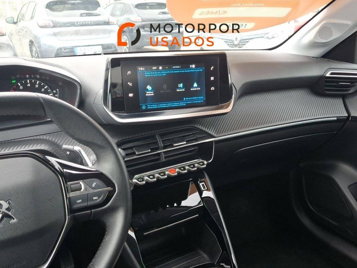 peugeot-208-2023-gasolina-1199cc
