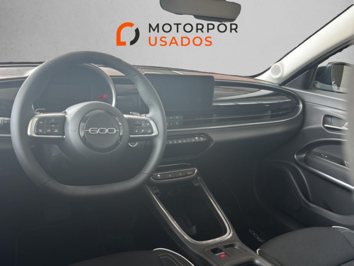 fiat-600-2025-gasolina-1199cc
