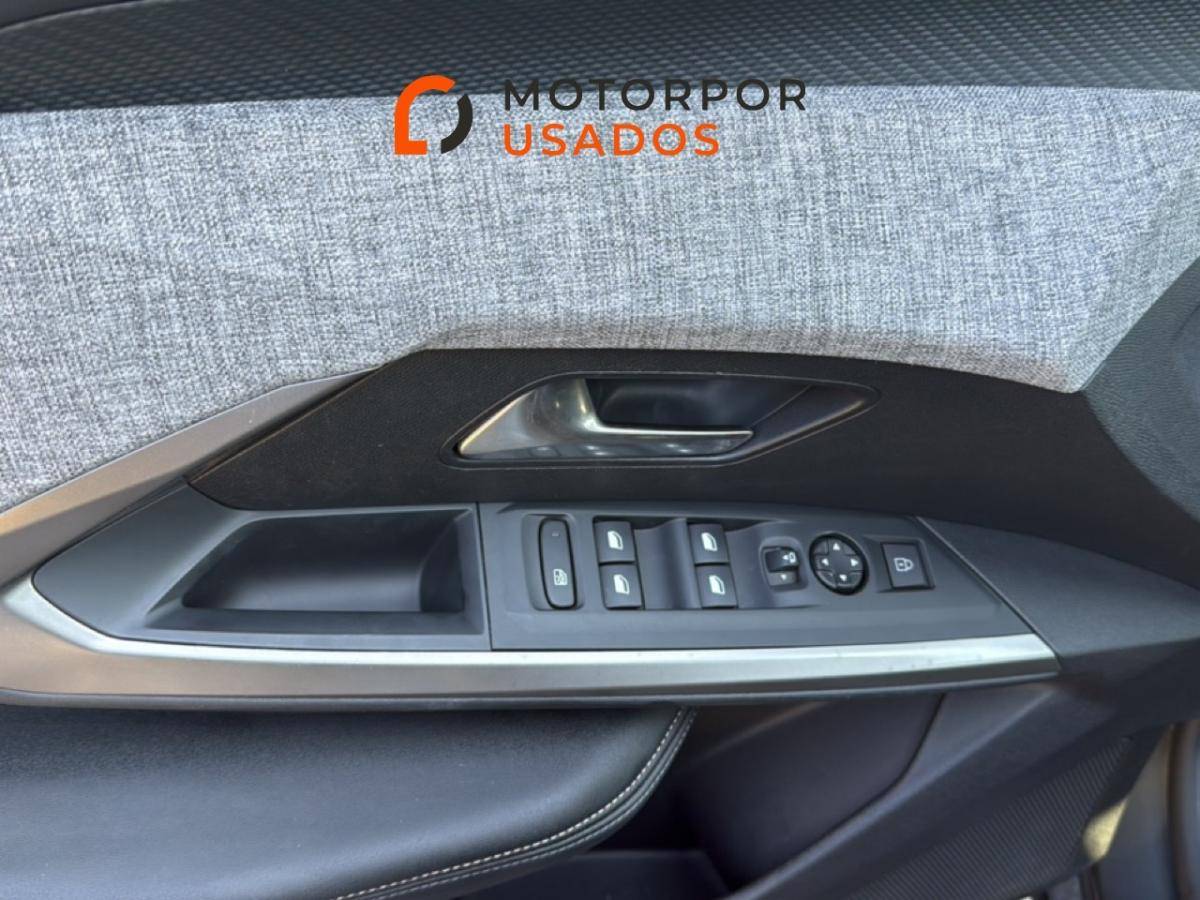 peugeot-5008-2025-gasolina-1199cc