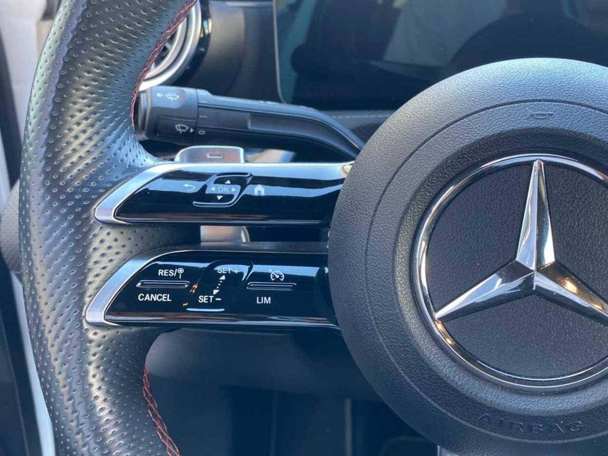 mercedes-benz-classe-a-2023-gasolina-1332cc