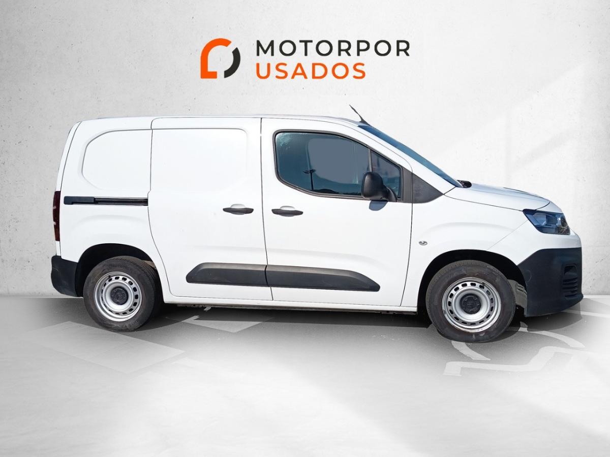 citroen-berlingo-2023-diesel-1499cc